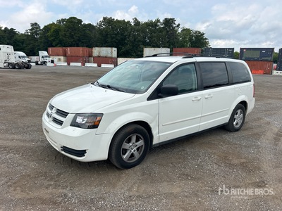 2010 Dodge Caravan SE Minivan