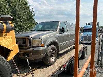 2004 Ford Excursion SUV