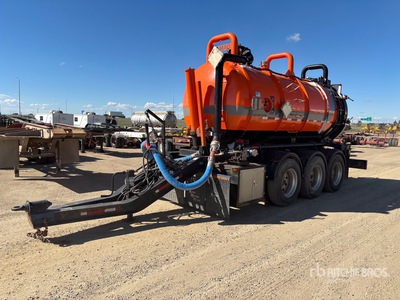 2007 Almac 13877 L Tri/A Pup مقطورة صهاريج شفط