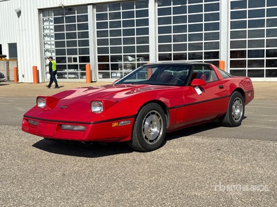 1986 Chevrolet Corvette 自動車