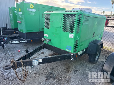 2015 Doosan P425/HP375WCU-T4I 375 cfm Mobile Compresseur à air