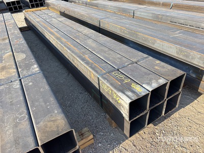 Quantity of 6 in x 6 in x 3/16 in x 12 ft Square Tubing معادن متنوعة (Unused)