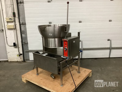 Vulcan VGCTS16 Tilting Braising Pan