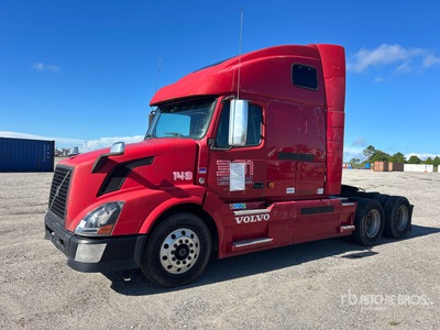 2007 Volvo VNL 6x4 T/A Sleeper Truck Tractor