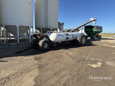 1989 Westeel Twin 4550 L NH3 Wagon Fertilizer Nurse Tank
