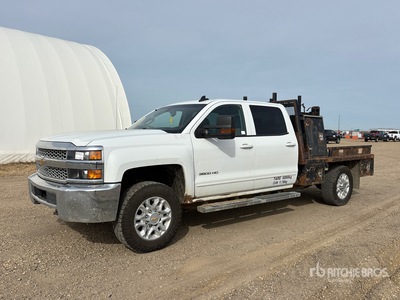 2019 Chevrolet Silverado 3500HD 4x4 Crew Cab Camión Caja Abierta