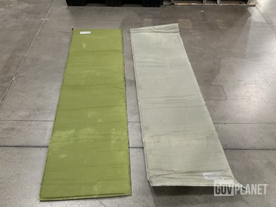 (153) Self-Inflating Sleeping Mats