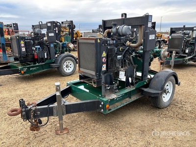 2021 Pioneer PP44S10L71- E0410 Trailer-Mounted Bomba de agua