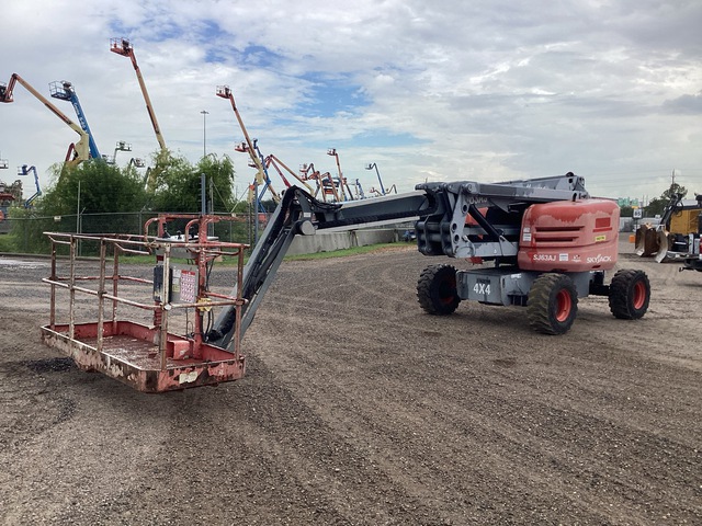 2015 (unverified) Skyjack SJ63AJ 4WD Diesel Articulating Boom Lift 2015 (unverified) Skyjack SJ63AJ 4WD Diesel Articulating Boom Lift