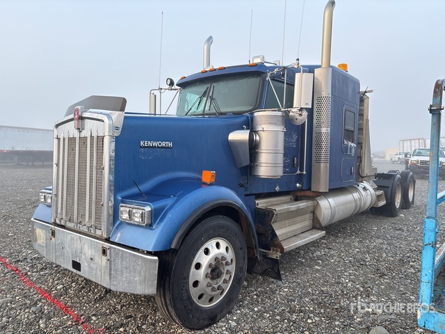 2017 Kenworth W900 6x4 T/A Sleeper Truck Tractor