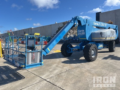 2010 Genie Z135/70 4WD ブームリフト