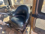 Control Station with Seats/Armrests