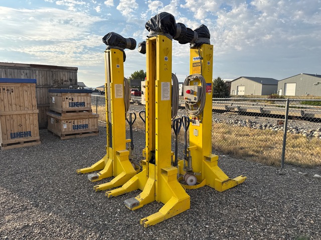 Quantity of (4) Whiting Electric 7.5 Ton Jack Quantity of (4) Whiting Electric 7.5 Ton Jack