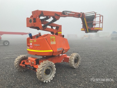 2011 JLG 340AJ 4WD Diesel Articulating Boom Lift