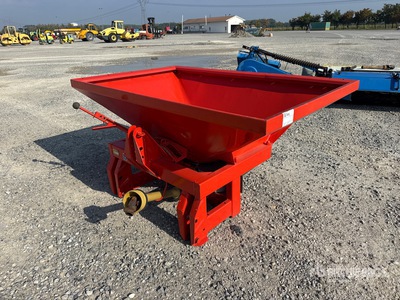 Kuhn MDS701 Fertilizer Spreader
