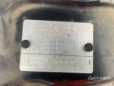 Fiat 140 4x2 Camion fourgon