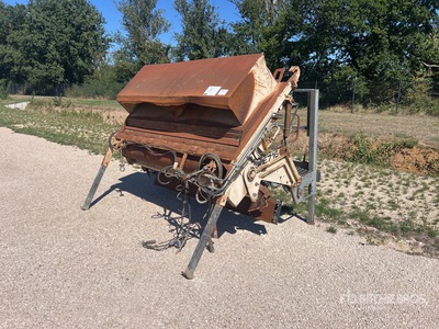 2003 Secmair GPB 1400 Hydraulic Gravillonneur Gravel Spreader ملحقات الشاحنات