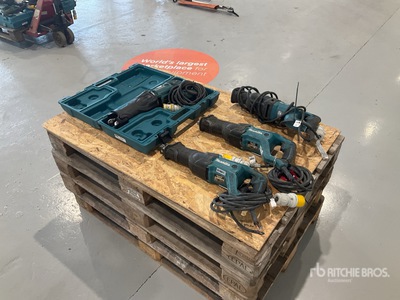 Quantity of (4) Makita Reciprocating Saw Divers - Outils à main