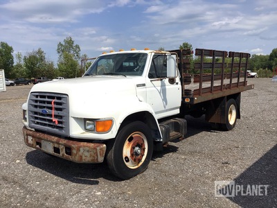 1995 Ford F800 Flatbed Truck