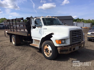 1995 Ford F800 Flatbed Truck