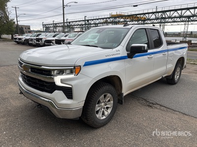 2022 Chevrolet Silverado 1500 LT 4x4 Extended Cab Pickup