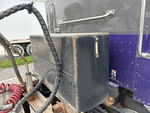Underbody with Hydraulic Tank
