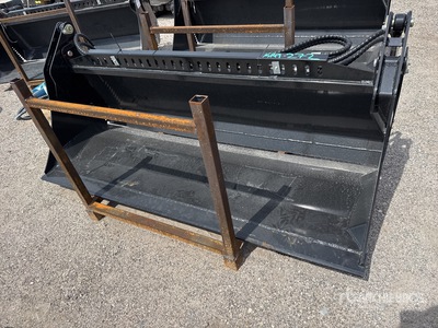 2026 GIYI GY-KH72 72 in General Purpose 4 in 1 Skid Steer Bucket (Unused)