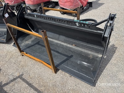 2026 GIYI GY-KH72 72 in General Purpose 4 in 1 Skid Steer Bucket (Unused)