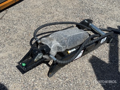 2026 GIYI GY-XJ3T Cat Hydraulic Excavator Thumb (Unused)