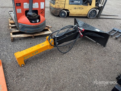 2026 GIYI GY-TBS20 Skid Steer Telescopic Boom (Short Cylinder) (Unused)