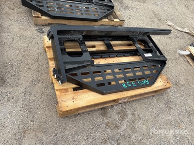 2026 GIYI GY-DHC Skid Steer Forks (Unused)