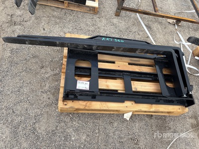 2026 GIYI GY-DHC Skid Steer Forks (Unused)