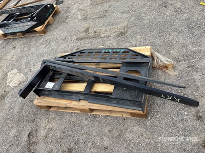 2026 GIYI GY-DHC Skid Steer Forks (Unused)