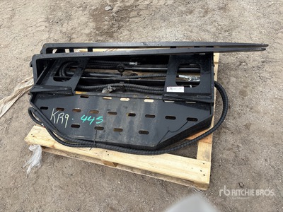 2026 GIYI GY-SF60 Side shift Skid Steer Forks (Unused)