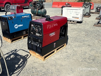 Lincoln 250 Multi-Process を見 Welder - Fueled
