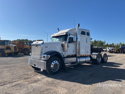 2005 International 9900i T/A Sleeper Truck Tractor