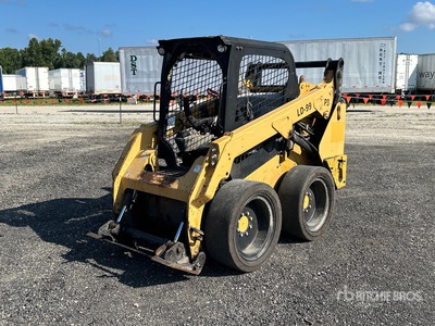 2016 Cat 242D Schranklader