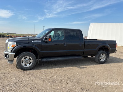 2013 Ford F-350 XLT 4x4 Crew Cab Pickup