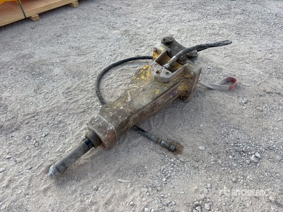 Backhoe Hydraulic Breaker