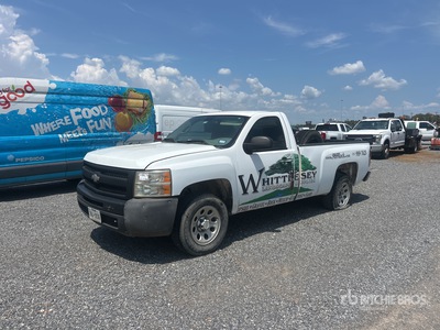 2010 Chevrolet Silverado 1500 4x2 Pickup