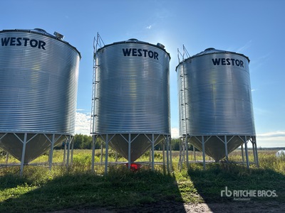 Westor 1805 +/- 4900 bu 5 Ring Hopper Graan bak