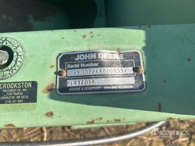 John Deere 224 22 ft Rigid Combine Header