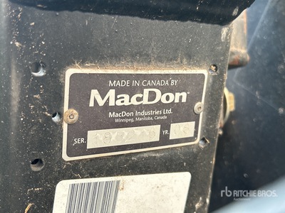 2008 MacDon PW7 15 ft Combine Pickup Header