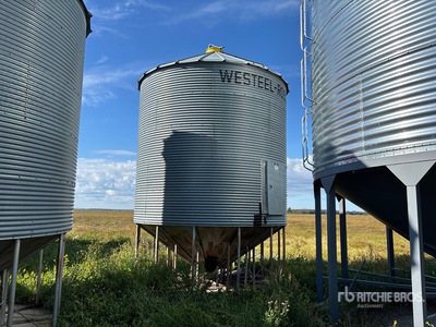 Westeel-Rosco 145 +/- 2000 bu 5 Ring Hopper Grain Bin