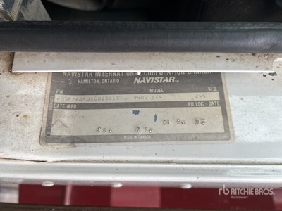 1995 International 9400 6x4 Camión de granos