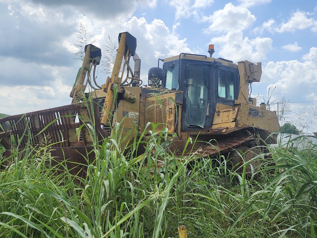 Cat D7R Crawler Dozer (Inoperable)