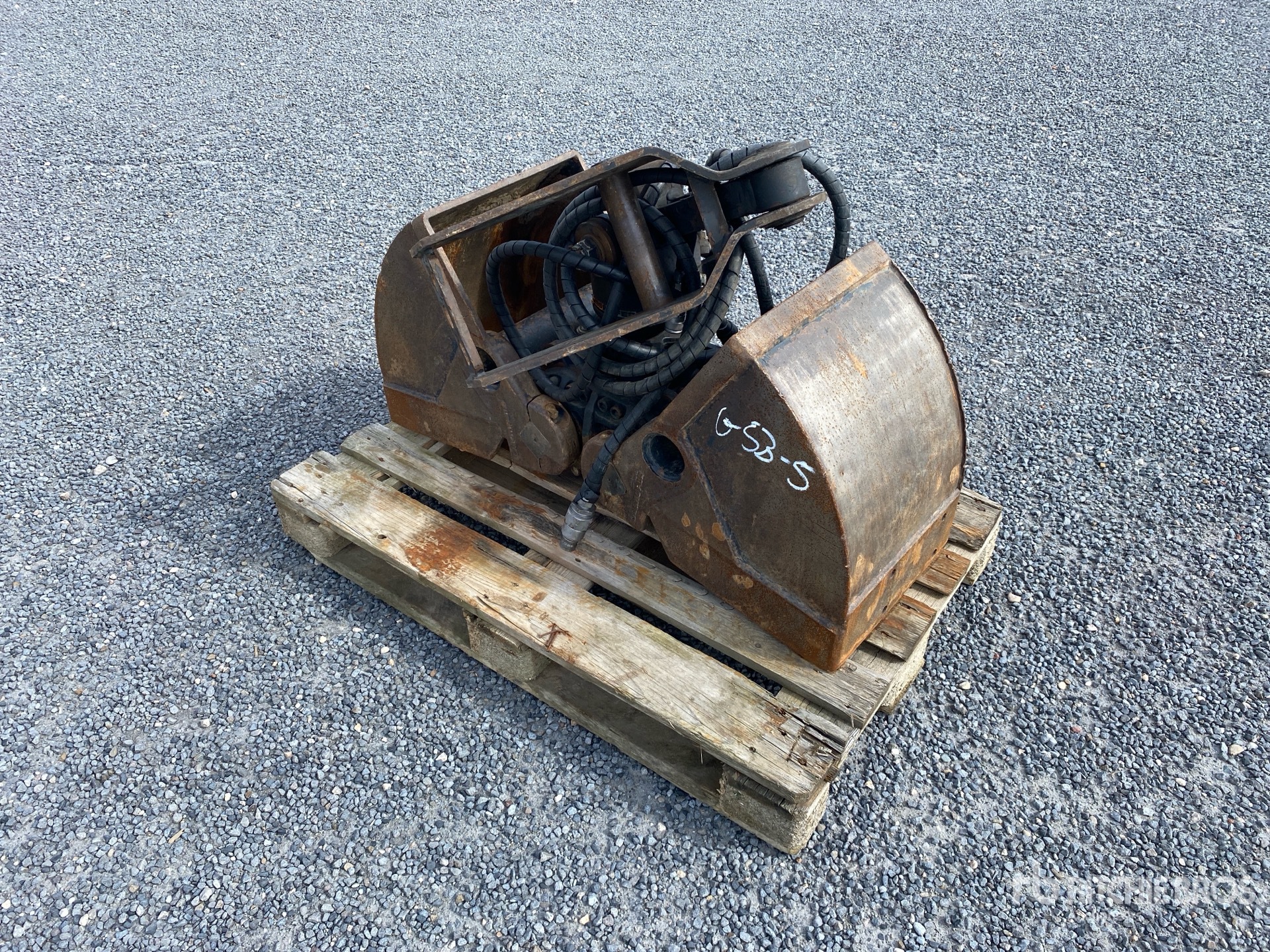 2015 Kinshofer C05HPX-40 3-5TO Excavator Grapple