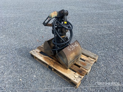 2016 Kinshofer C02H-40 1-2 to Excavator Grapple