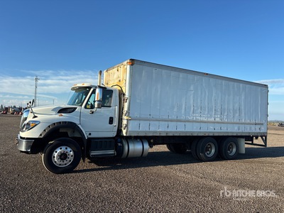 2018 International WorkStar 7600 6x4 Furgonetka