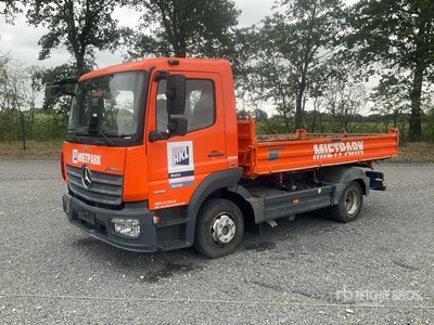 2017 Mercedes Benz Atego 818 4x2 ダンプトラック(S/A)